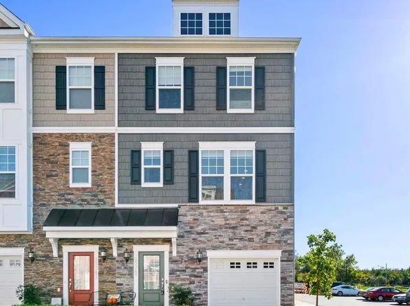 15343 Linville Creek Dr, Haymarket, VA 20169