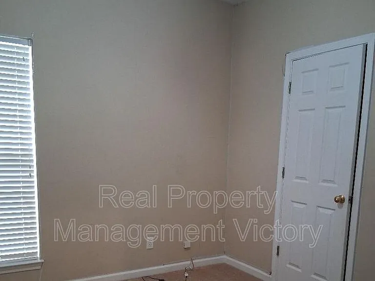 6133 Letson Farms Dr — Photo 9
