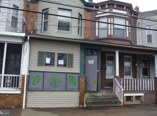 910 No 3 St, Camden, NJ 08102