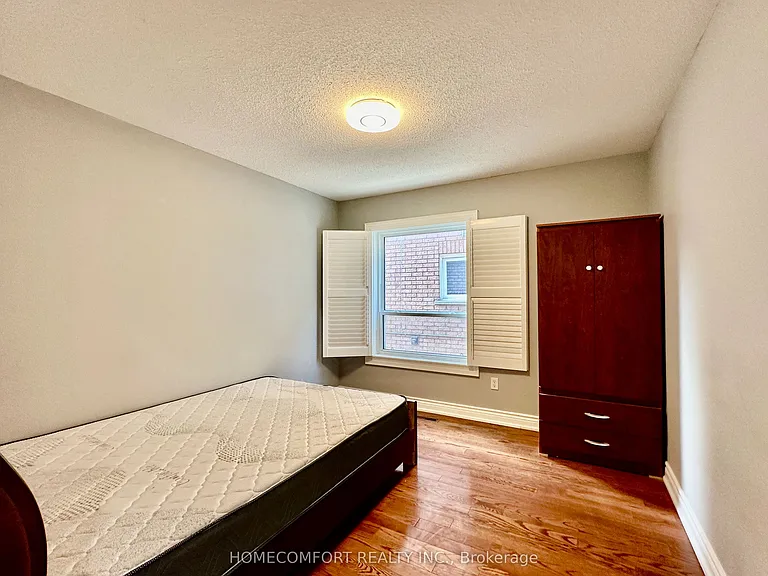 29 Sophia Rd #MAIN FL — Photo 15
