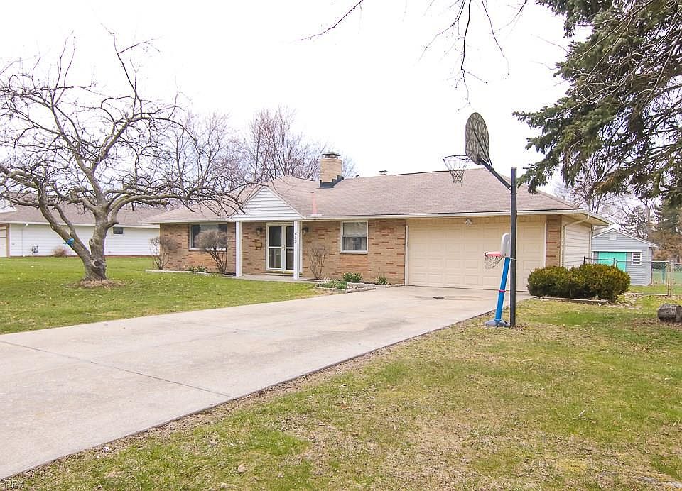 1st image of 459 Steven Blvd