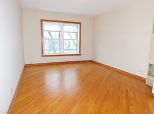 1203 W Balmoral Ave #F, Chicago, IL 60640