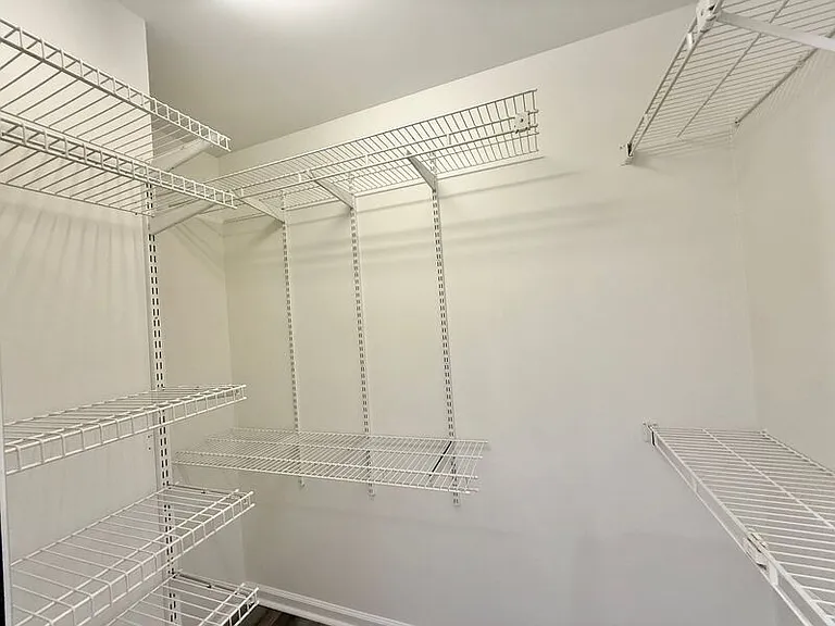 707 Clay Hill Dr — Photo 15