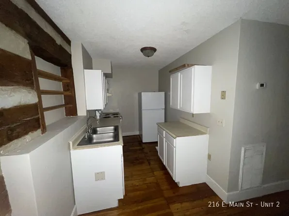 216 E Main St #2, Fincastle, VA 24090