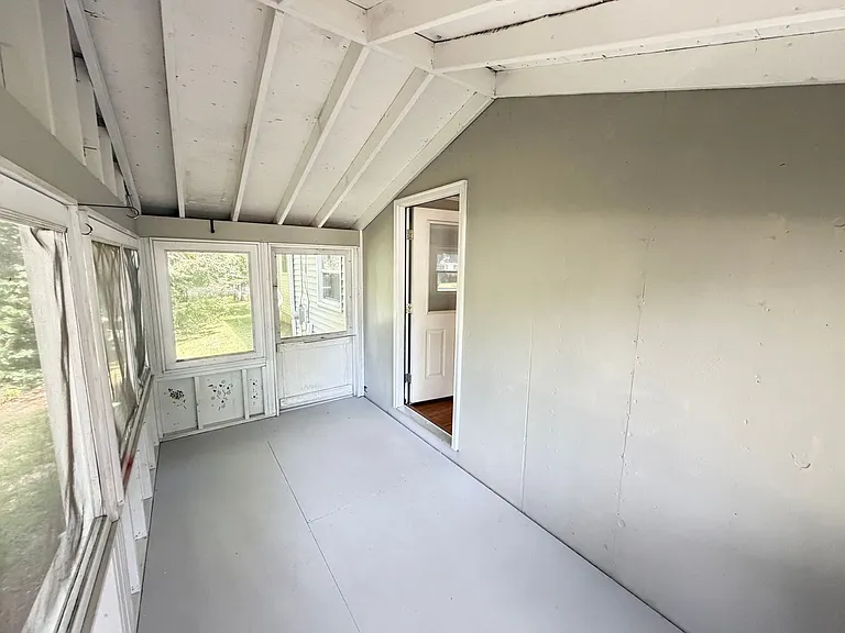 164 Mayo Rd — Photo 15