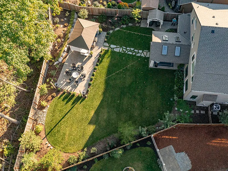 1498 Elk Run Pl SE — Photo 37