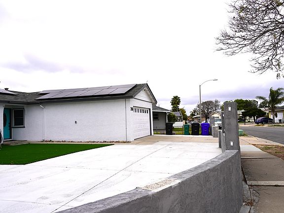 5th image of 396 Ridgecrest Dr