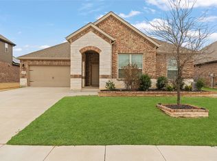 2828 Lake Valley Rd, Justin, TX 76227