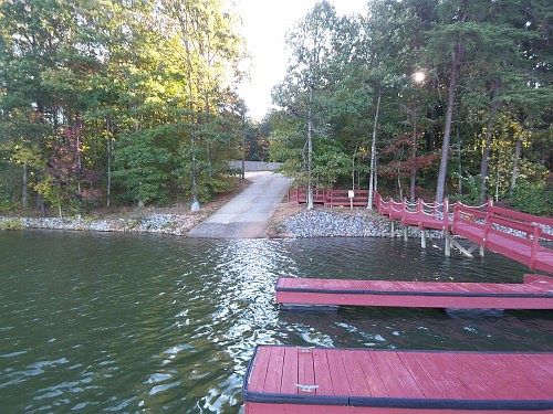2nd image of 7373 Bay Cove Ct
