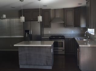 738 Eucalyptus Dr #A, El Segundo, CA 90245