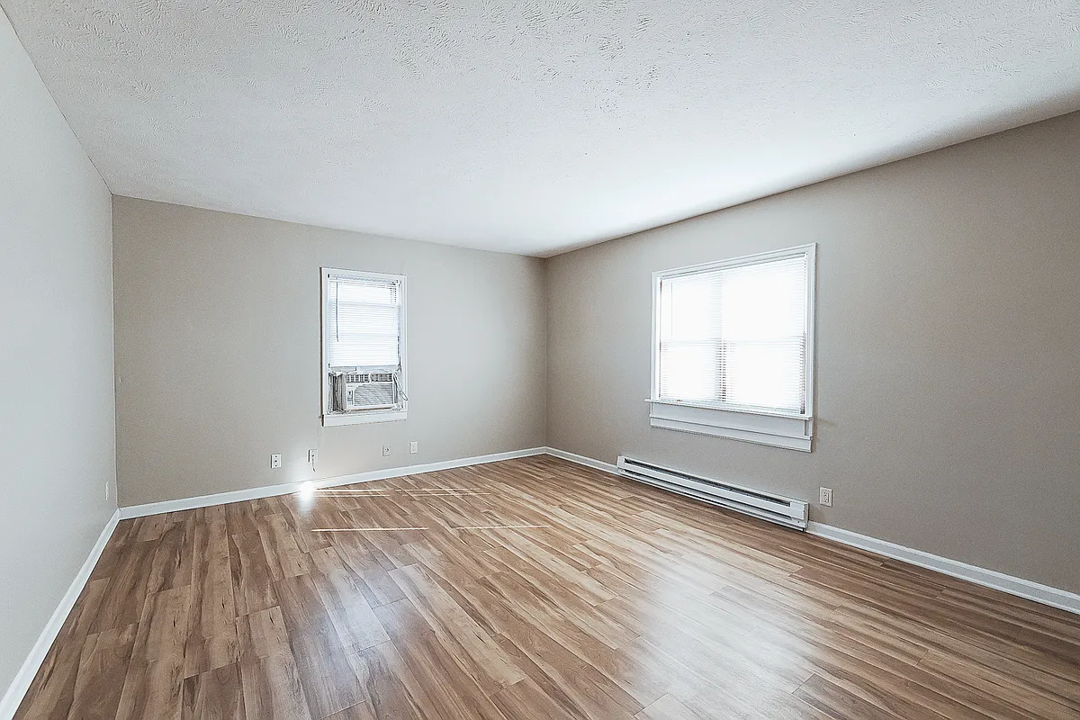 Building Photo - 3426 Starr St #B