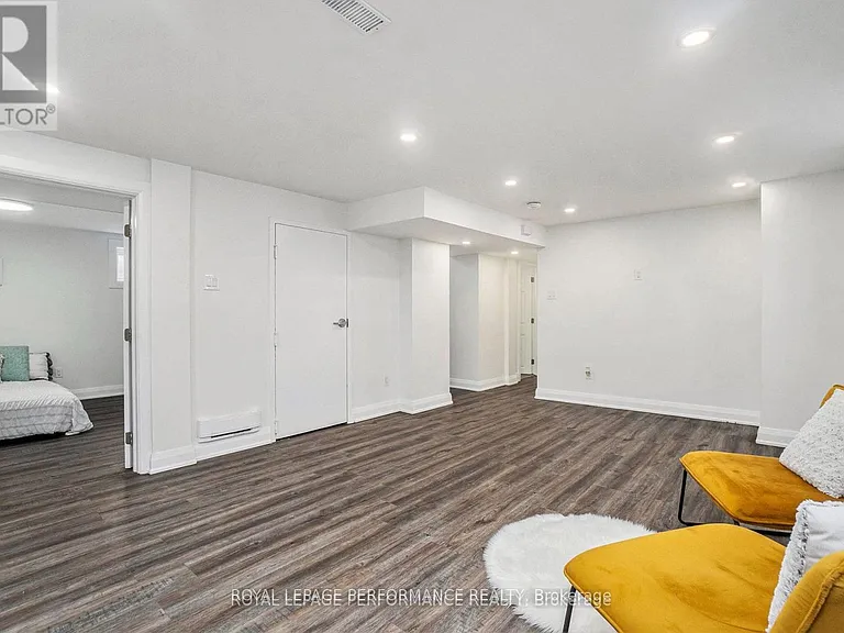 26 Majestic Dr — Photo 5