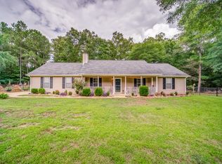 437 Barnetts Bridge Rd, Jackson, GA 30233