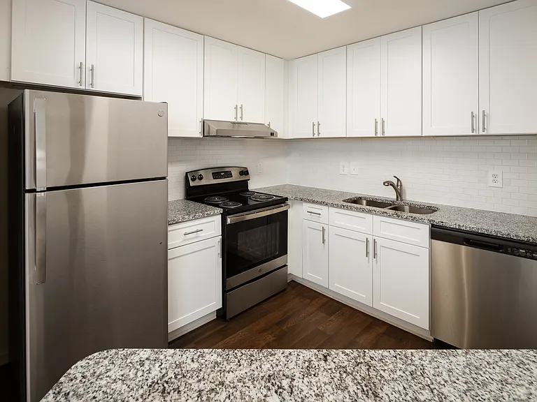 Wesley Hampstead Apartments at Douglasville — Photo 12