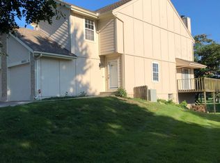 16605 E Gudgell Rd, Independence, MO 64055