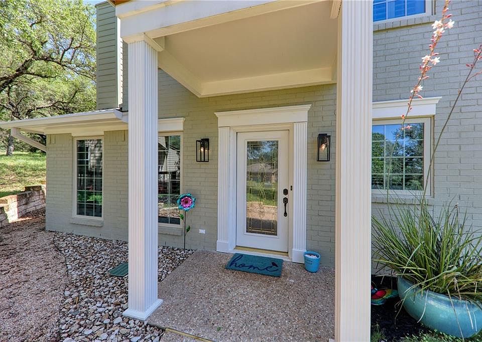 1st image of 4003 Clinton Ln