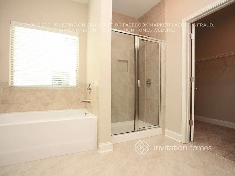 5326 Roberta Crossing Dr — Photo 6