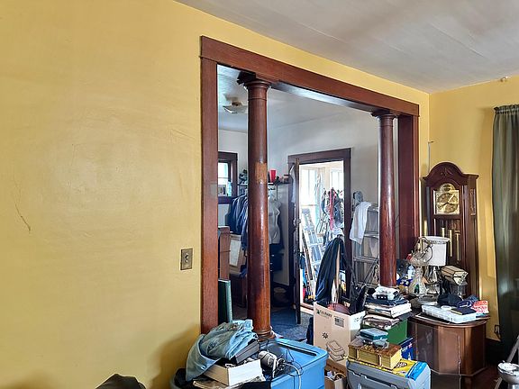 5th image of 713 Minnesota Ave