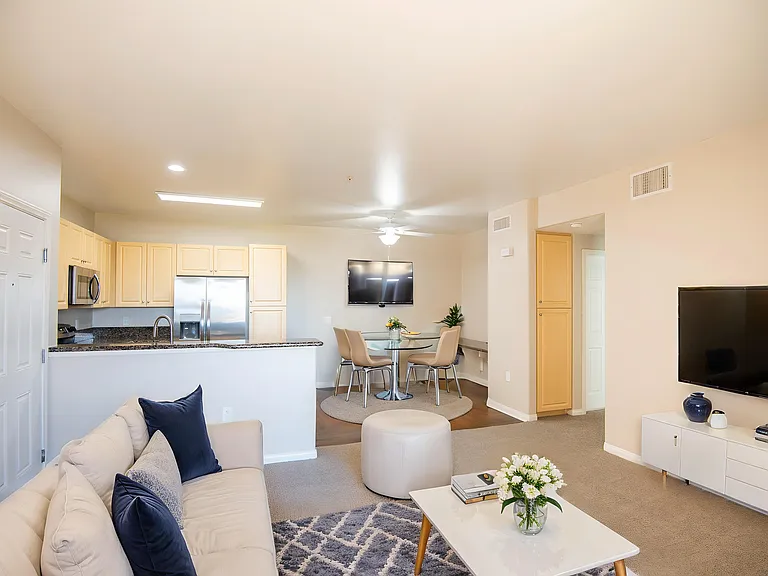 Vista Pointe — Photo 23