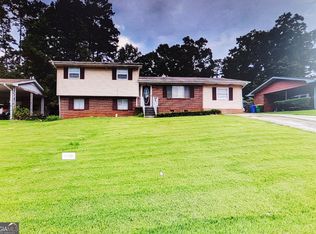 6052 Pine Creek Rd, Forest Park, GA 30297