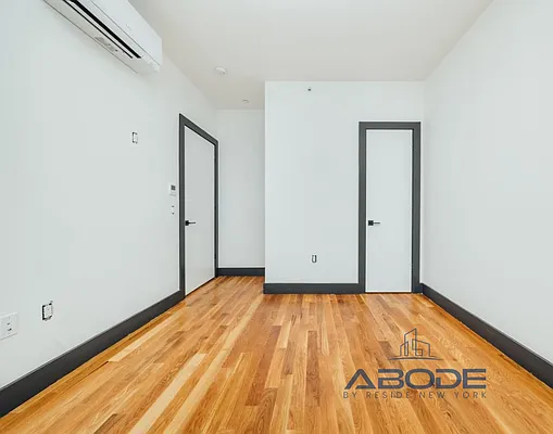 Rented by Reside New York | media 8