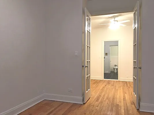 Rented by Paley Management | media 27