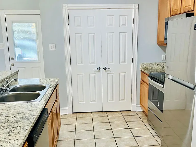 1338 Tropical Cv — Photo 5