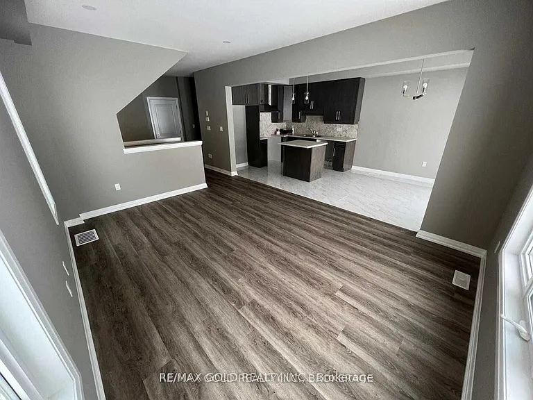 4552 Portage Rd #6 — Photo 10