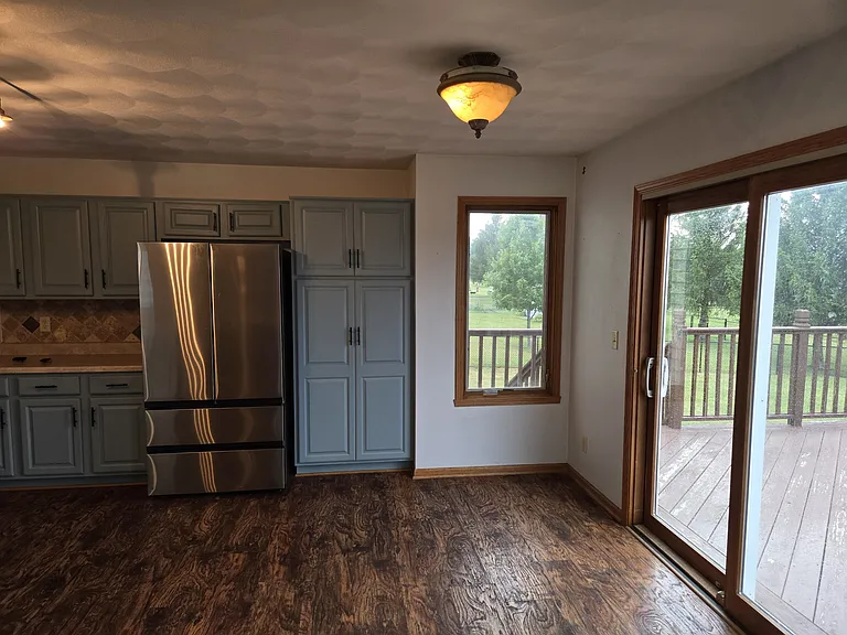 535 Westfield Dr — Photo 12