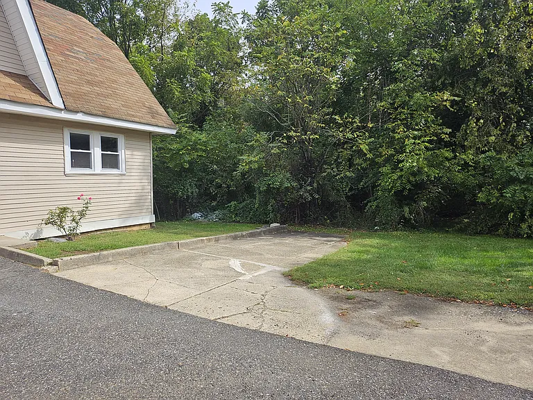 985 N Delsea Dr #3 — Photo 4