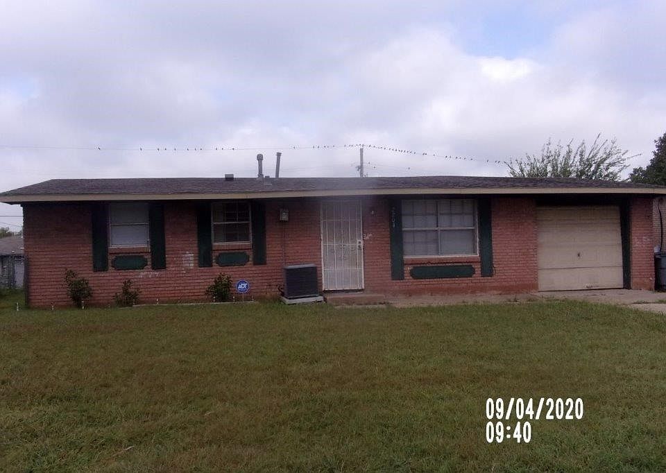 1st image of 2204 NW 35th St