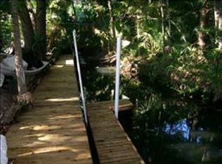 6104 Avenue Of The Palms, Weeki Wachee, FL 34607