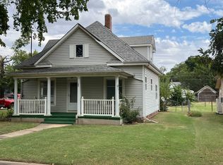 621 N Springfield Ave, Anthony, KS 67003
