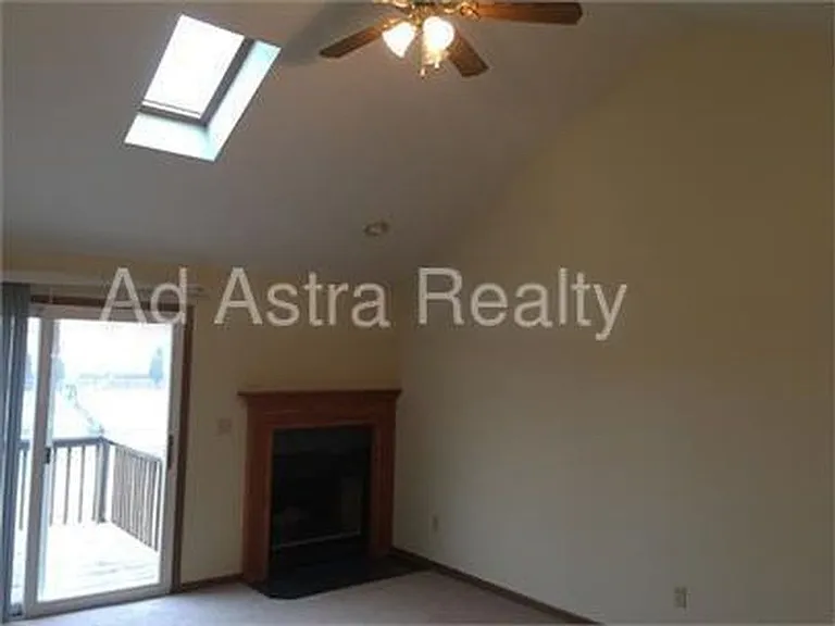 2517 Bent Oak Ct — Photo 7