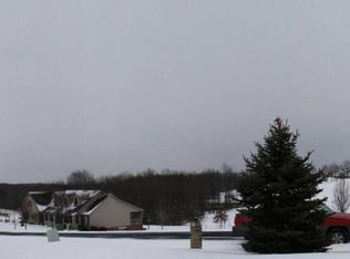 42477 Frontier Dr, Belmont, OH 43718