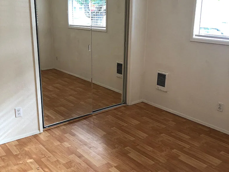 692 Dalke St E — Photo 8