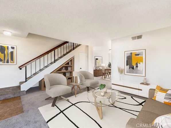 9508 Pettswood Dr #6, Huntington Beach, CA 92646