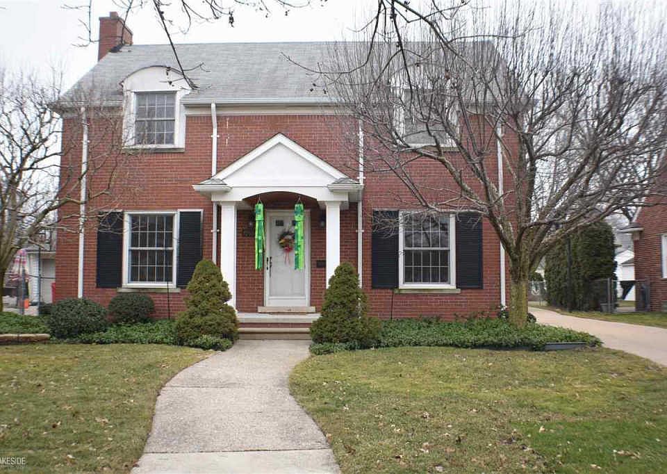 1st image of 19964 W Emory Ct