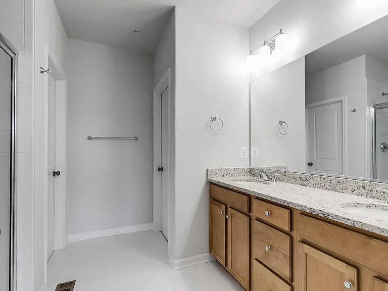 713 McCormick Farm Dr #A — Photo 10