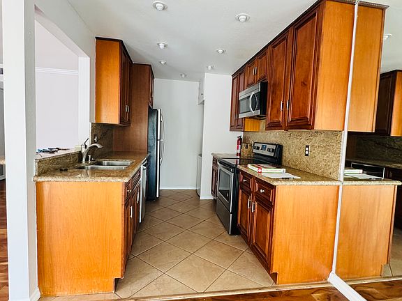 2nd image of 1268 Landsburn Cir