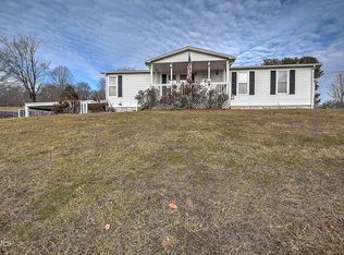 320 Dearstone Pvt Dr, Bristol, TN 37620