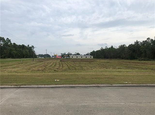 1st image of 946 Foster Dr