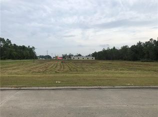 946 Foster Dr, Sulphur, LA 70665