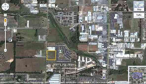 1st image of 4000 S Caraway Rd