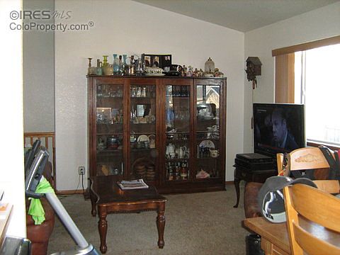 5th image of 2004 Balsam Ave