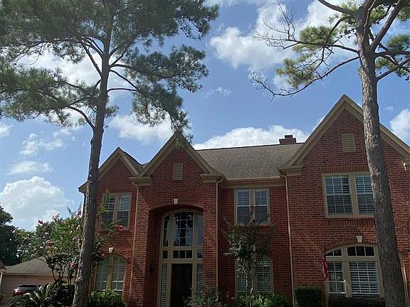 3rd image of 24818 Greenough Dr