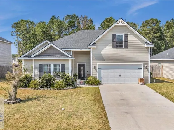 201 Turpentine Trl, Hinesville, GA 31313