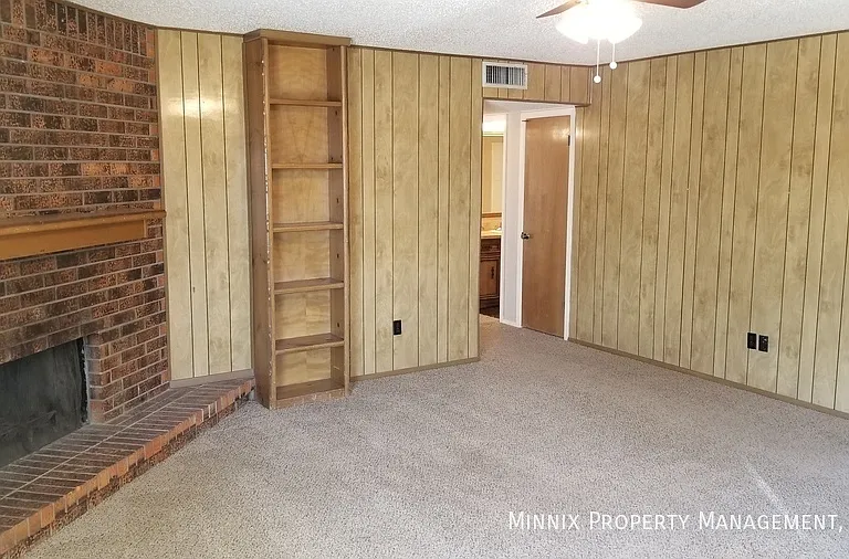 5430 34th St #A — Photo 2