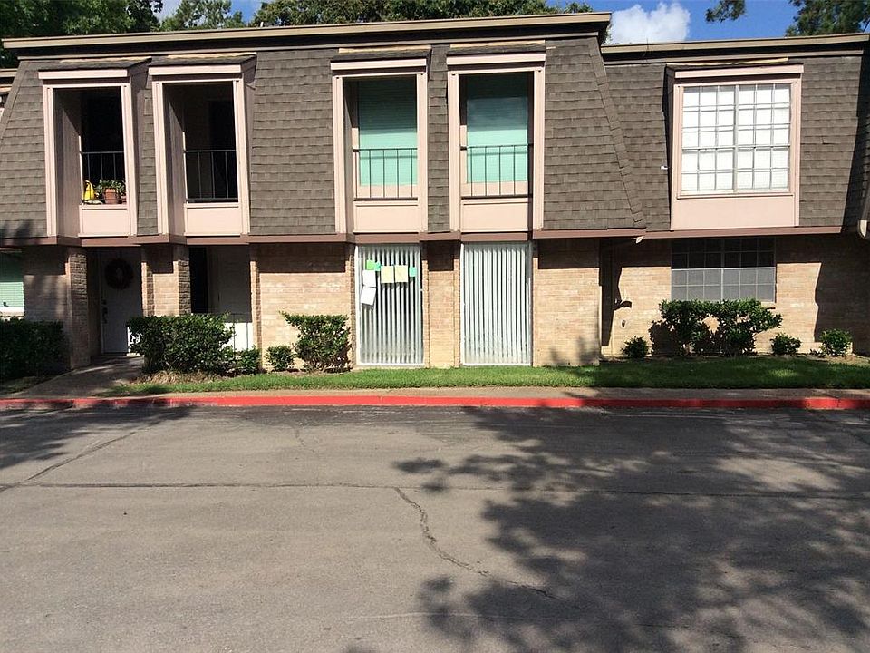 1st image of 12633 Memorial Dr APT 45