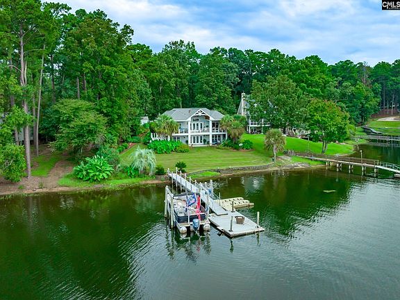 3rd image of 315 Old Landing Ct